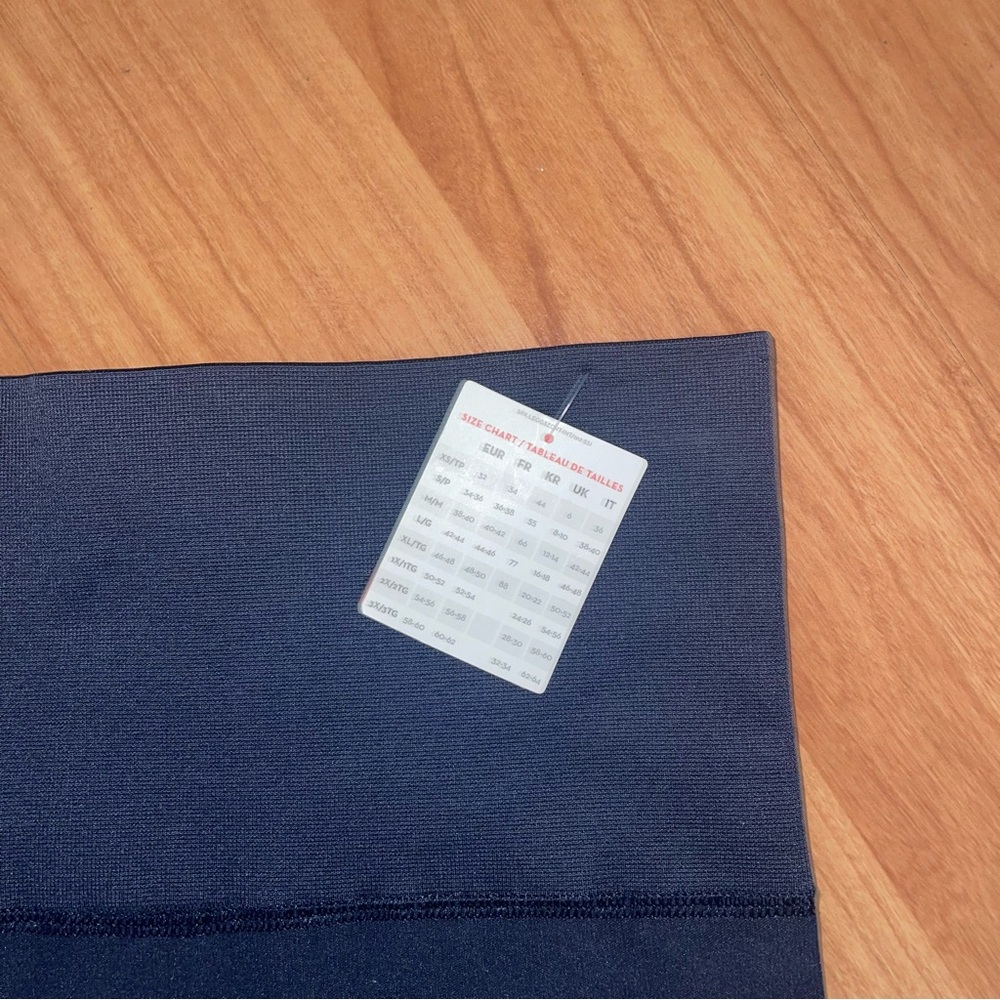 Spanx Indigo Sky Blue Seamless Moto Leggings Large NWT High Waisted Compression - Picture 8 of 11